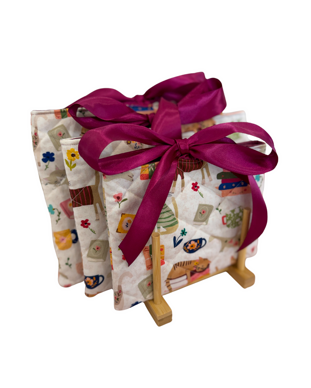 Quilted Book/Kindle Sleeve, Mauve Cats & Books